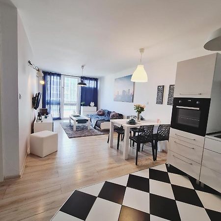 Apartament Centrum Jana Pawla II Varşova Dış mekan fotoğraf